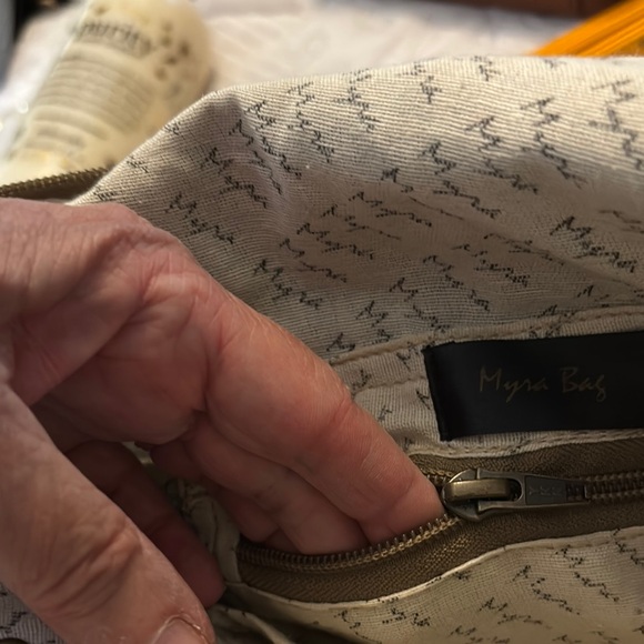 Unisex Vintage Canvas Tote Bag - Army Green and Tan - Picture 7 of 8